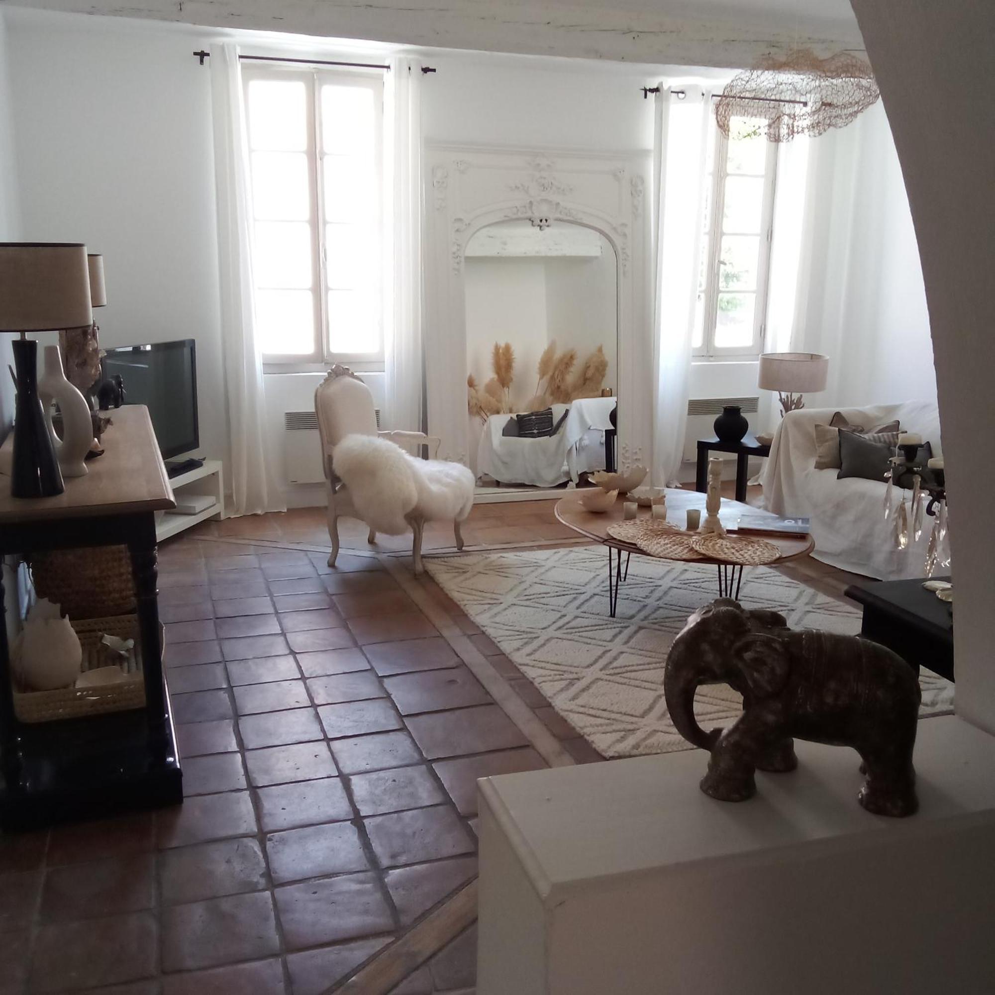 La Maison Perchee Aigues-Mortes Quarto foto